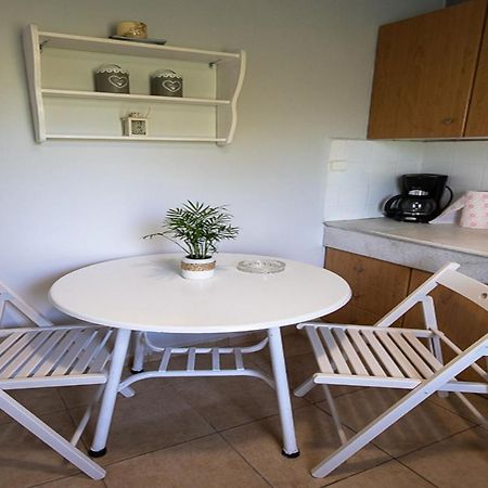 Olivemare Holidays Nea Iraklia Exterior photo